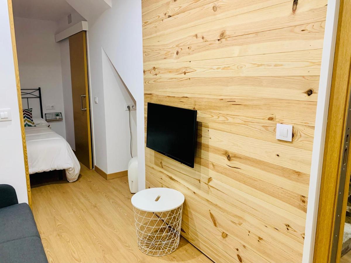 Acogedor Estudio En Pontedeume Apartment Exterior photo